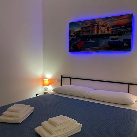 Bari Valona Rooms מראה חיצוני תמונה