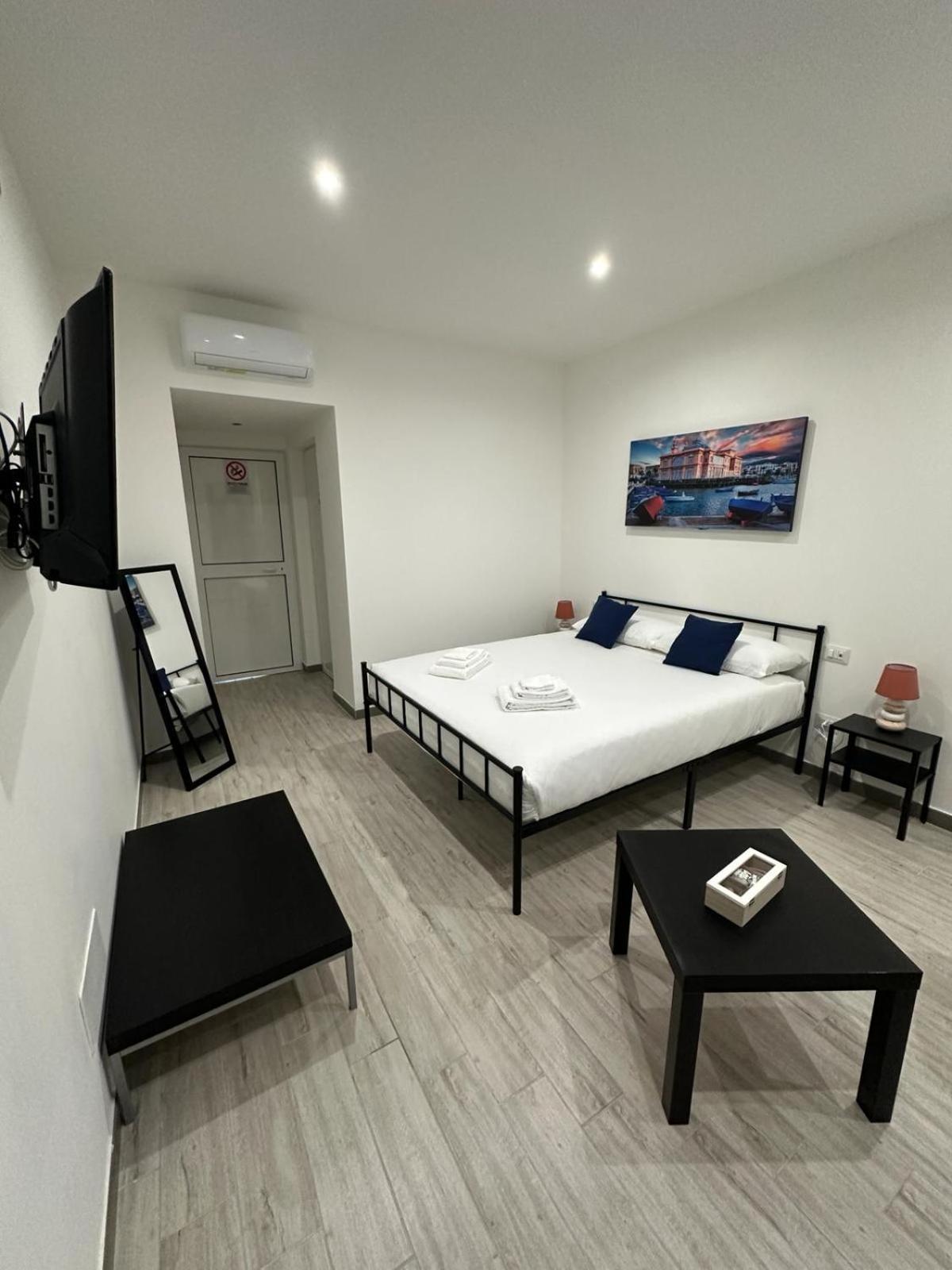 Bari Valona Rooms מראה חיצוני תמונה
