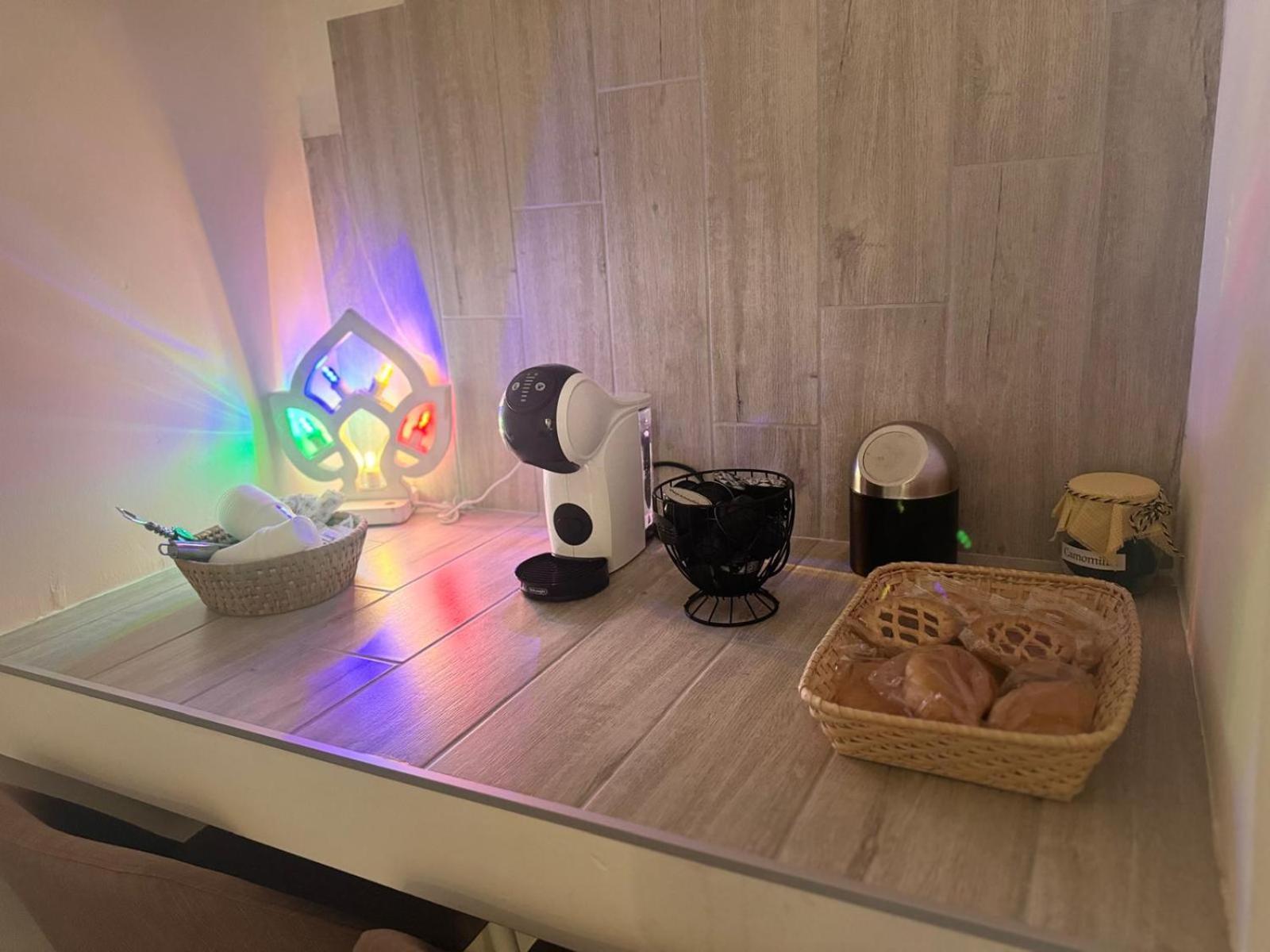 Bari Valona Rooms מראה חיצוני תמונה